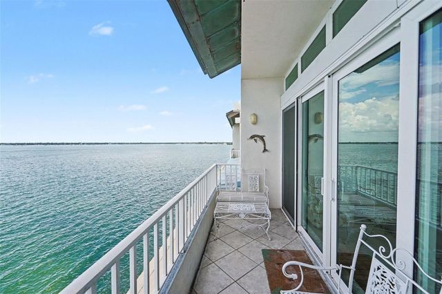 5279 ISLA KEY BLVD S 410, St Petersburg, FL 33715