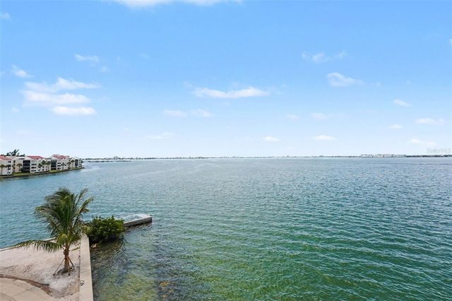 5279 ISLA KEY BLVD S 410, St Petersburg, FL 33715