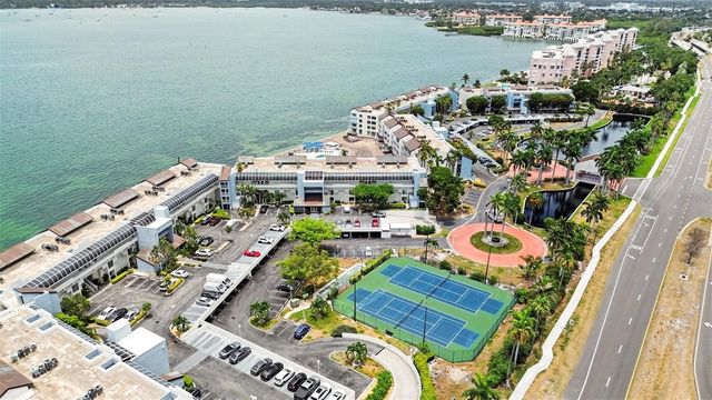 5279 ISLA KEY BLVD S 410, St Petersburg, FL 33715