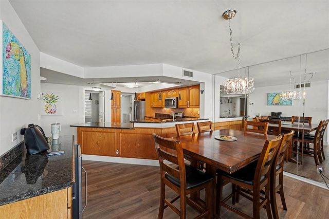 5279 ISLA KEY BLVD S 410, St Petersburg, FL 33715