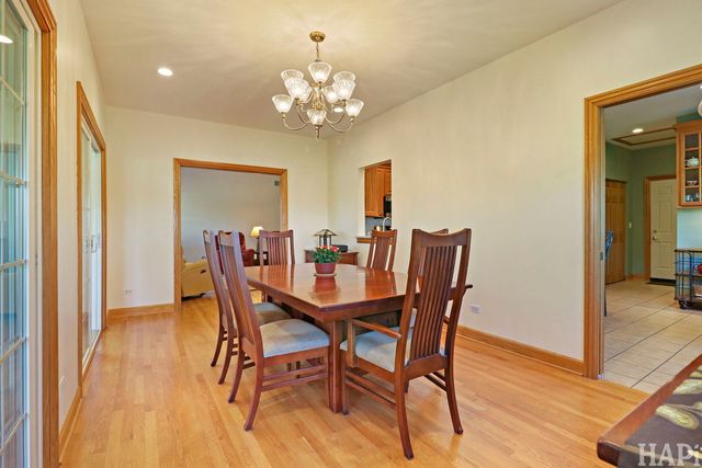 5910 Highland Prairie Drive, Johnsburg, IL 60051