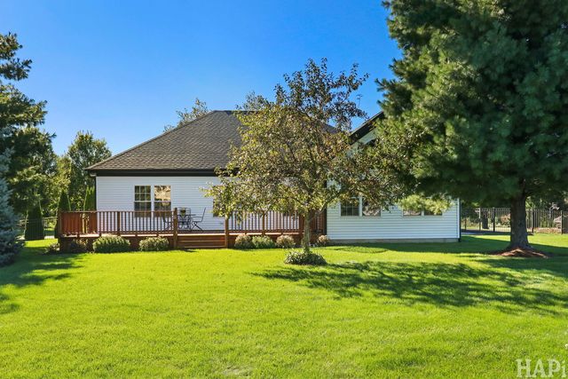 5910 Highland Prairie Drive, Johnsburg, IL 60051