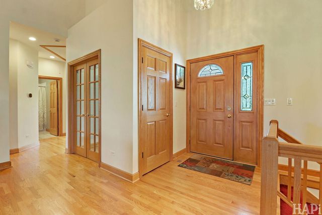 5910 Highland Prairie Drive, Johnsburg, IL 60051