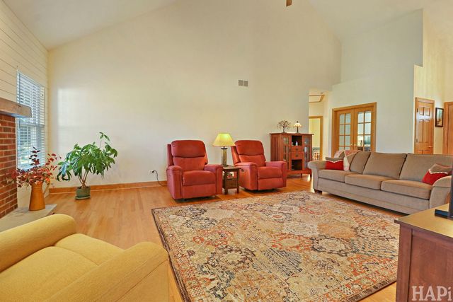 5910 Highland Prairie Drive, Johnsburg, IL 60051