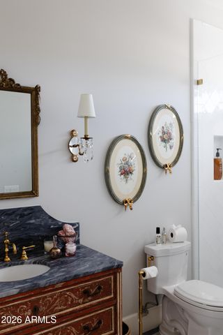 5635 E LINCOLN Drive 60, Paradise Valley, AZ 85253