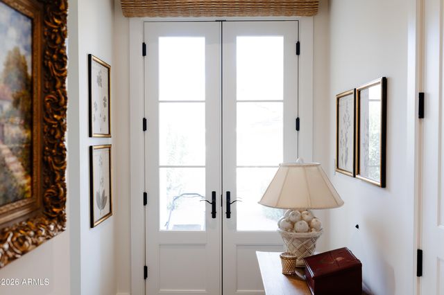 5635 E LINCOLN Drive 60, Paradise Valley, AZ 85253