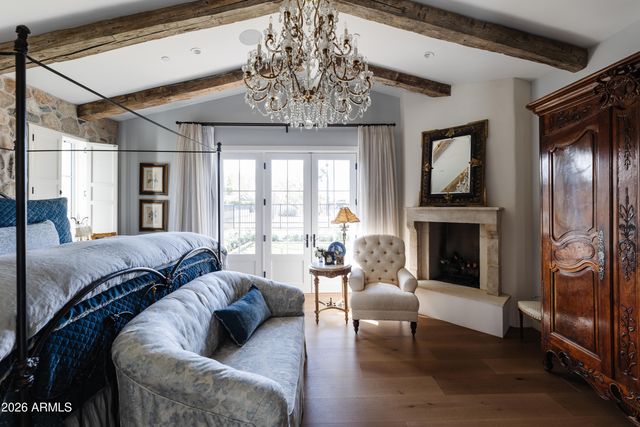 5635 E LINCOLN Drive 60, Paradise Valley, AZ 85253