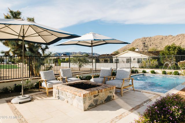 5635 E LINCOLN Drive 60, Paradise Valley, AZ 85253