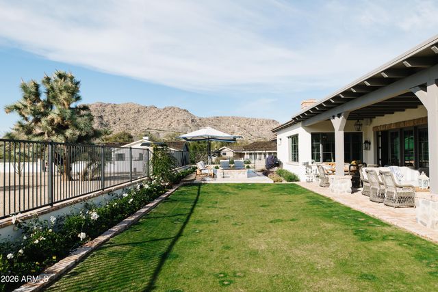 5635 E LINCOLN Drive 60, Paradise Valley, AZ 85253