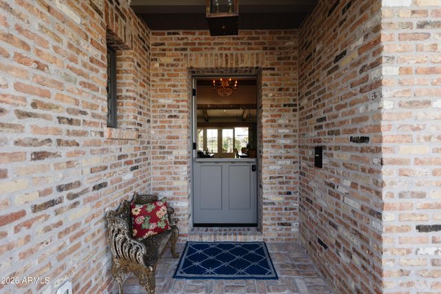 5635 E LINCOLN Drive 60, Paradise Valley, AZ 85253