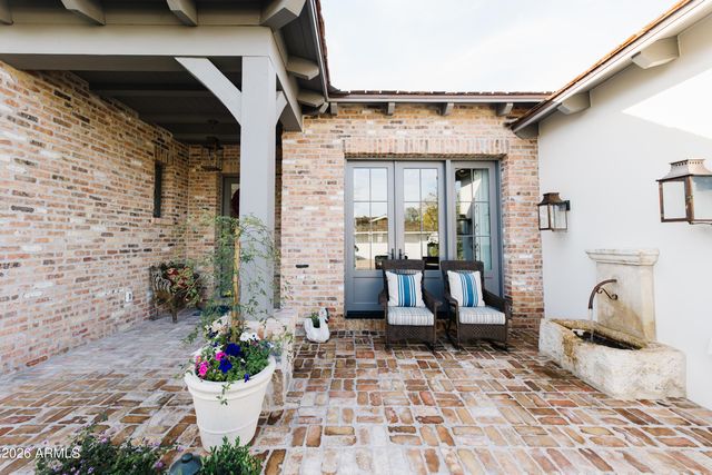 5635 E LINCOLN Drive 60, Paradise Valley, AZ 85253