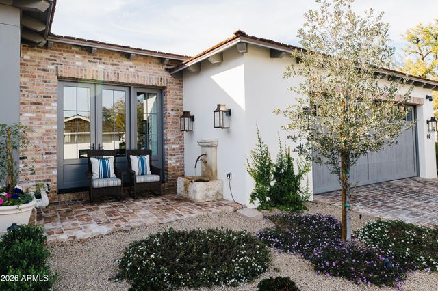 5635 E LINCOLN Drive 60, Paradise Valley, AZ 85253