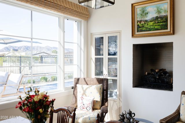 5635 E LINCOLN Drive 60, Paradise Valley, AZ 85253