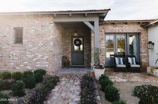 5635 E LINCOLN Drive 60, Paradise Valley, AZ 85253