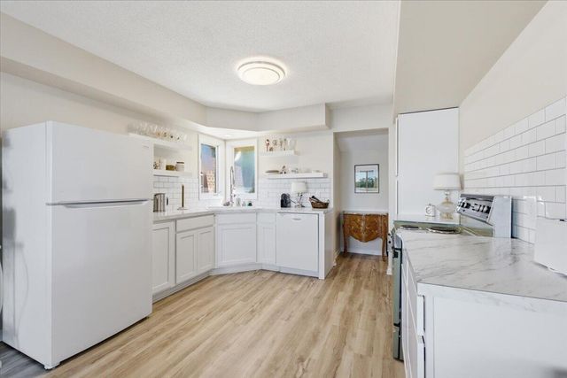 5226 NAVAJO Street, Council Bluffs, IA 51501