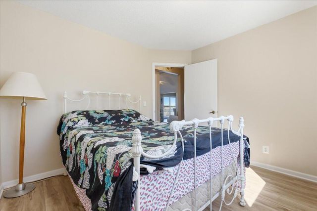 5226 NAVAJO Street, Council Bluffs, IA 51501