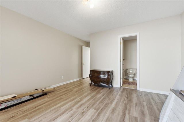 5226 NAVAJO Street, Council Bluffs, IA 51501