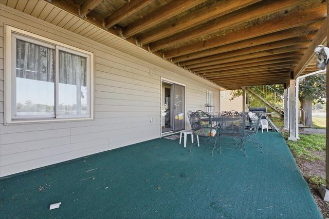 5226 NAVAJO Street, Council Bluffs, IA 51501