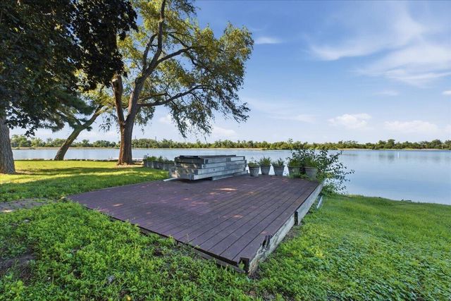 5226 NAVAJO Street, Council Bluffs, IA 51501