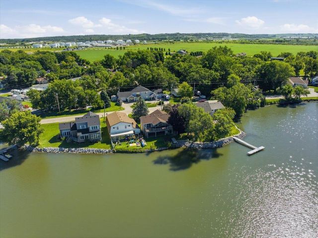 5226 NAVAJO Street, Council Bluffs, IA 51501