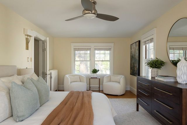 46 Randlett Park, Newton, MA 02465