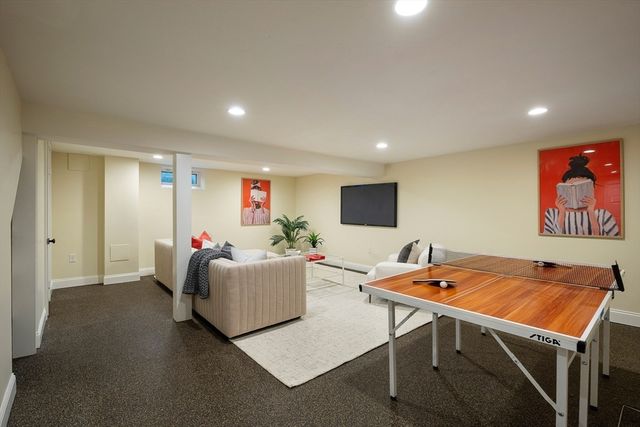 46 Randlett Park, Newton, MA 02465