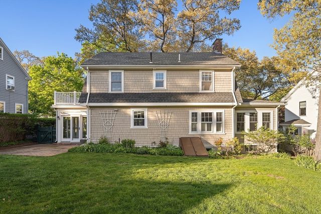 46 Randlett Park, Newton, MA 02465
