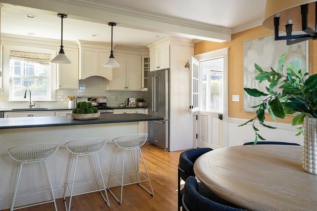46 Randlett Park, Newton, MA 02465