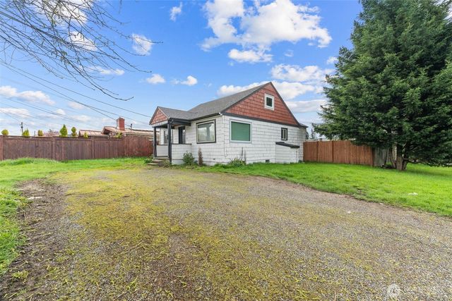 1782 S 44th Street, Tacoma, WA 98418