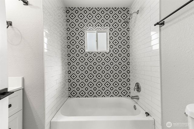 1782 S 44th Street, Tacoma, WA 98418