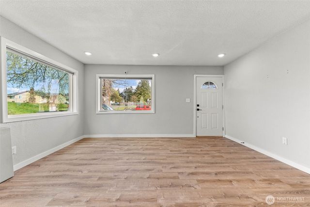 1782 S 44th Street, Tacoma, WA 98418