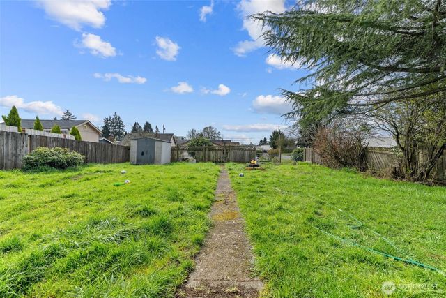 1782 S 44th Street, Tacoma, WA 98418