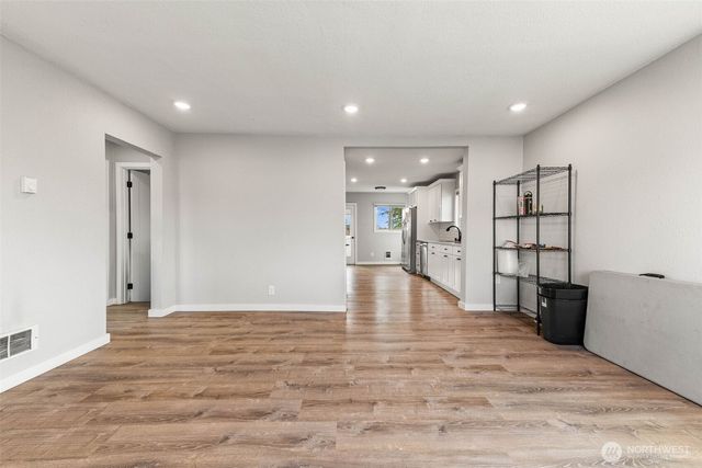 1782 S 44th Street, Tacoma, WA 98418