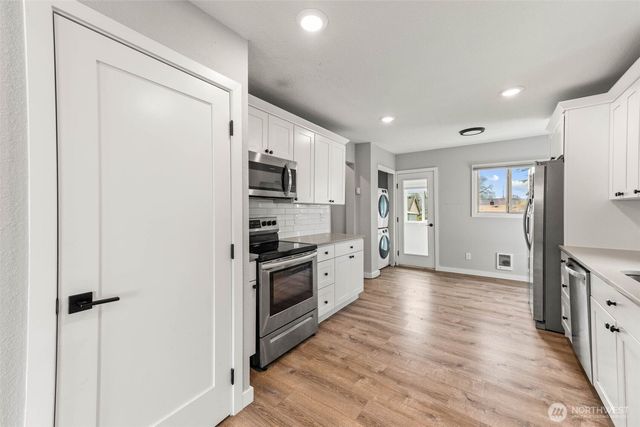 1782 S 44th Street, Tacoma, WA 98418