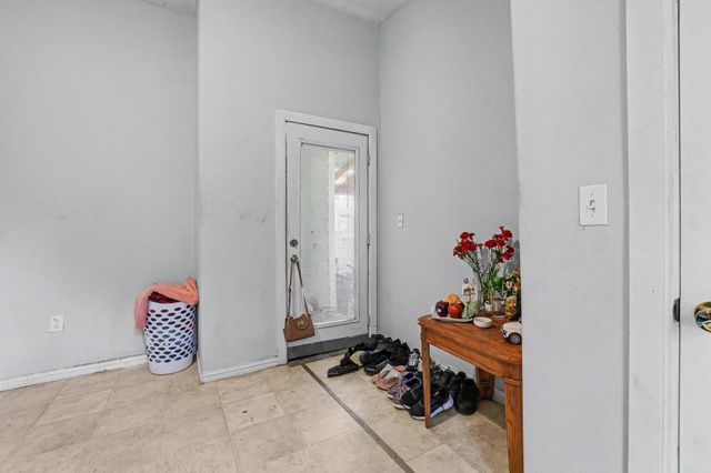 205 S Main Street, Bonham, TX 75418