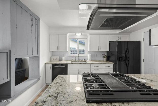1906 Almanor Street, Oxnard, CA 93036
