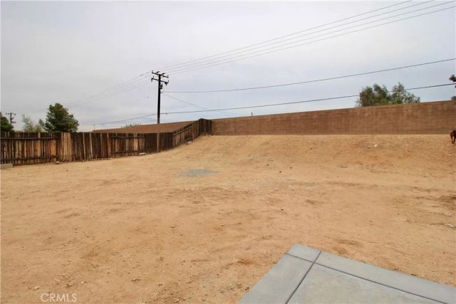 21243 Nisqually, Apple Valley, CA 92308