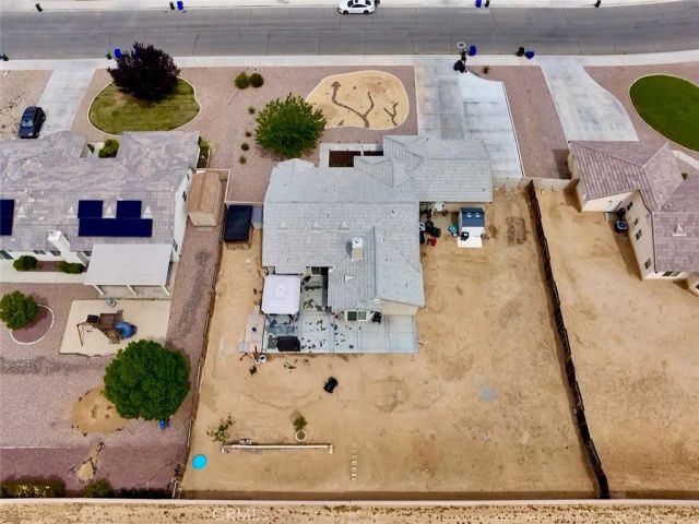 21243 Nisqually, Apple Valley, CA 92308