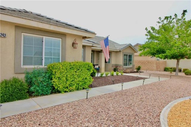 21243 Nisqually, Apple Valley, CA 92308