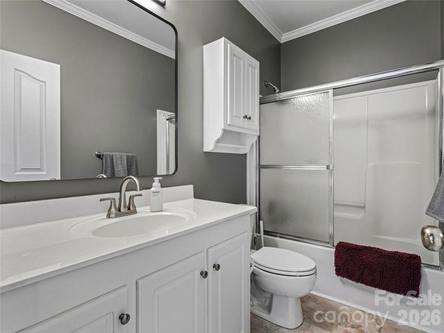 1082 S Main Street, Mars Hill, NC 28754
