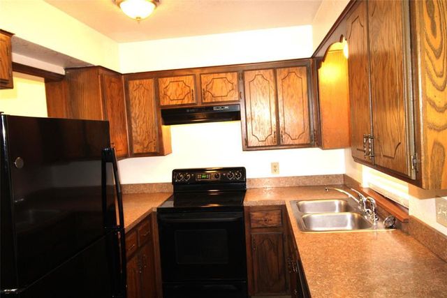 1901 Lindsey Street 40, Norman, OK 73071