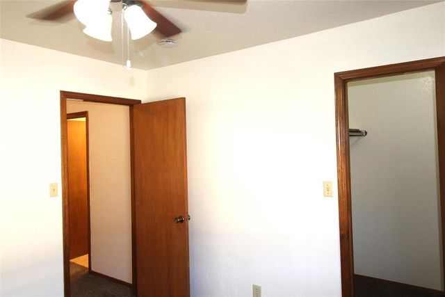 1901 Lindsey Street 40, Norman, OK 73071