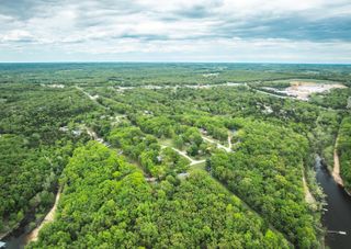 23459 Saphire Lane, Hermitage, MO 65668
