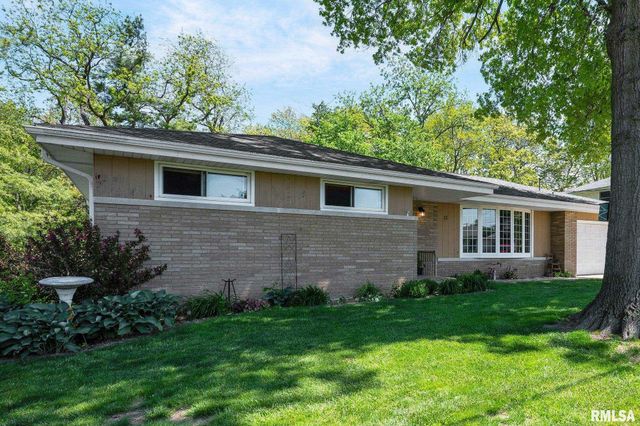 11 WAIBEL Road, Bartonville, IL 61607