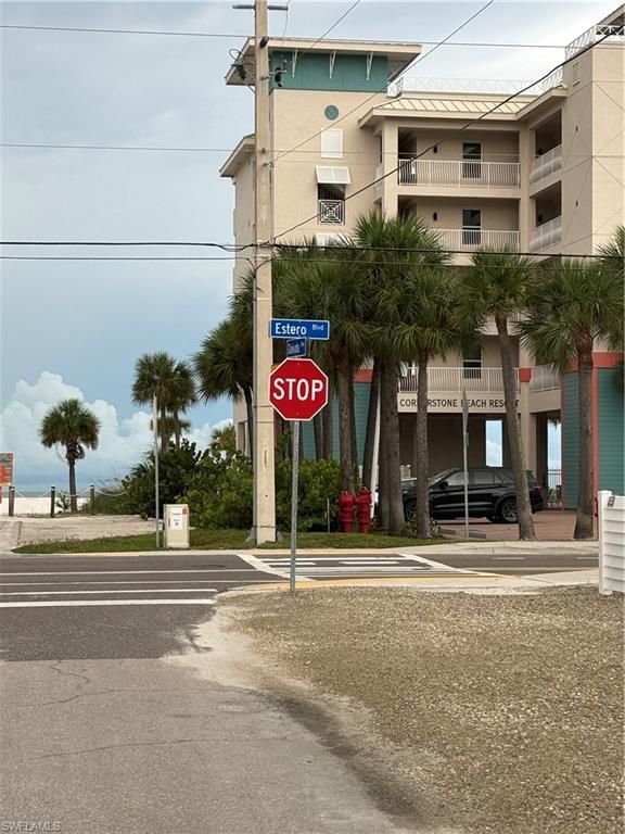 209 Dakota AVE, FORT MYERS BEACH, FL 33931 — photo 2