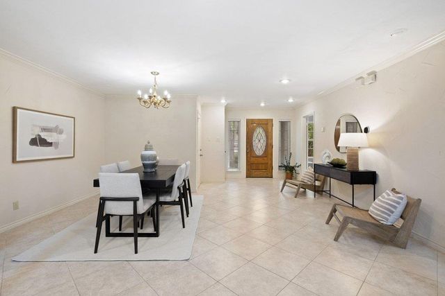 3815 Williamsburg CIR, Austin, TX 78731
