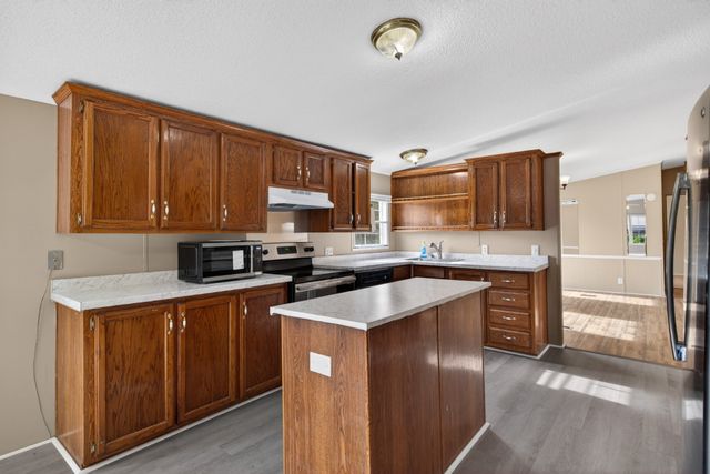 716 Canaan Rd, Columbia, TN 38401