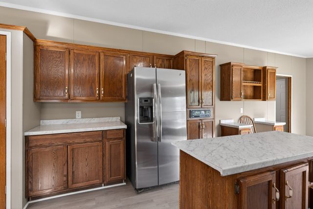 716 Canaan Rd, Columbia, TN 38401
