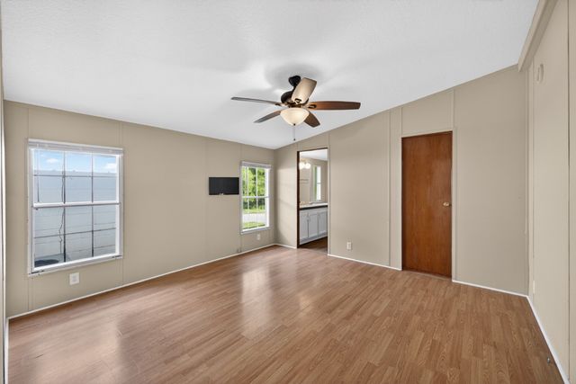 716 Canaan Rd, Columbia, TN 38401
