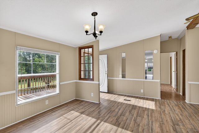 716 Canaan Rd, Columbia, TN 38401
